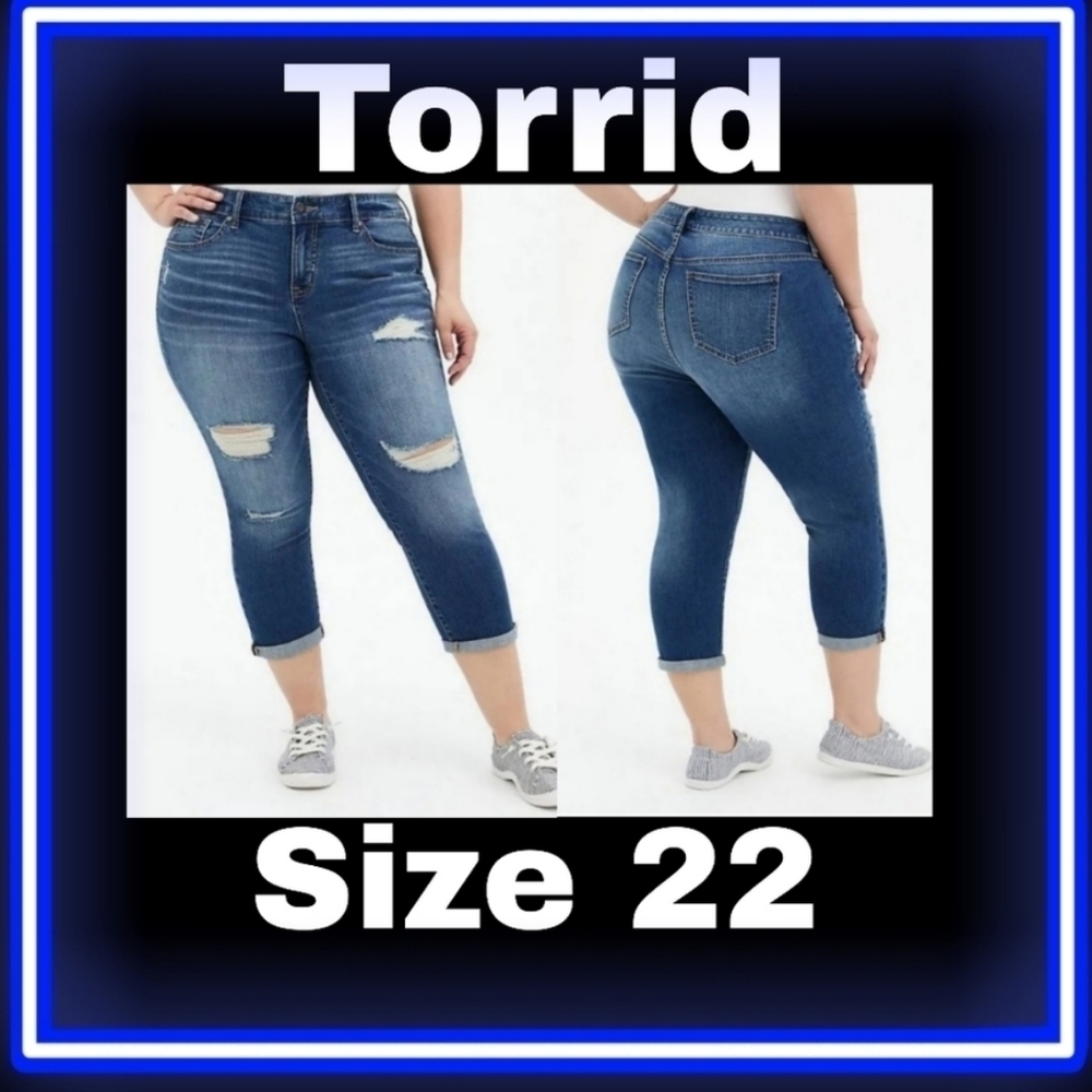 Torrid Mid Rise Skinny Cropped Skinny Jeans Size 22 Distressed